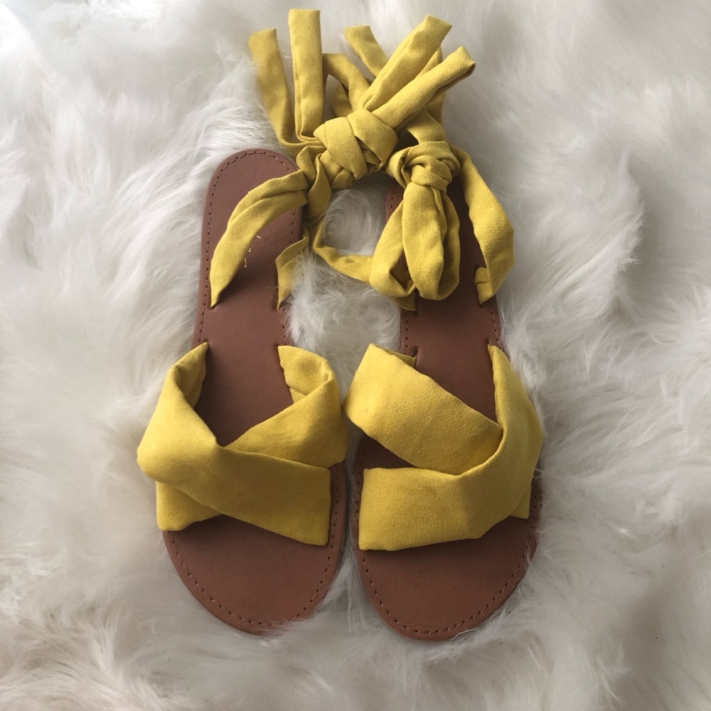 Sandals - Picture 2 of 3